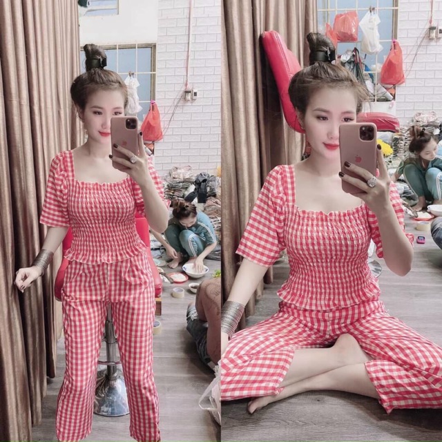 Sét đồ bộ tay ngắn sọc caro nhúm cổ vuông trễ