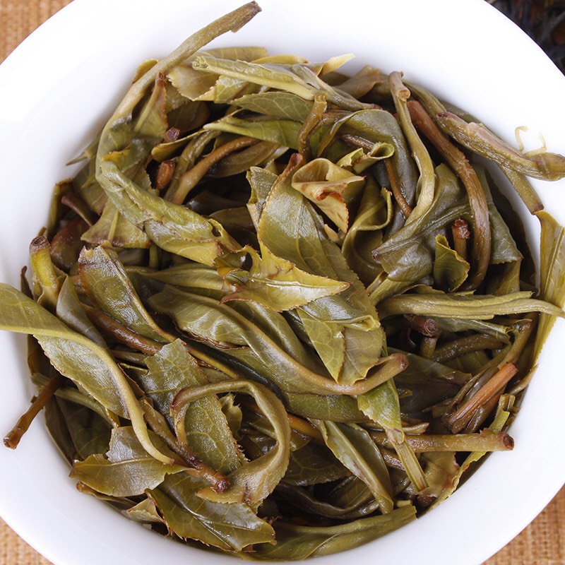 Trà phổ nhĩ sống Băng Đảo năm 2018 bánh 357g
