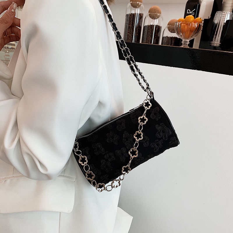 Túi đeo chéo hình trụ mini dây xích thời trang túi đeo vai kẹp nách hình trụ cá tính