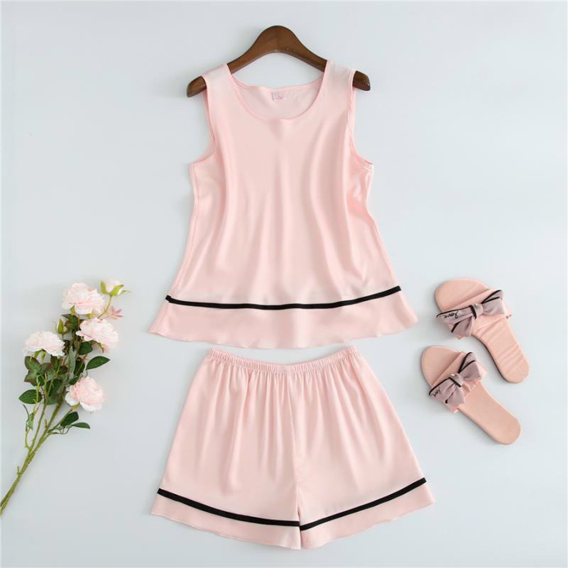 Set Đồ Ngủ Sát Nách Lụa Tơ Tằm Quảng Châu | BigBuy360 - bigbuy360.vn