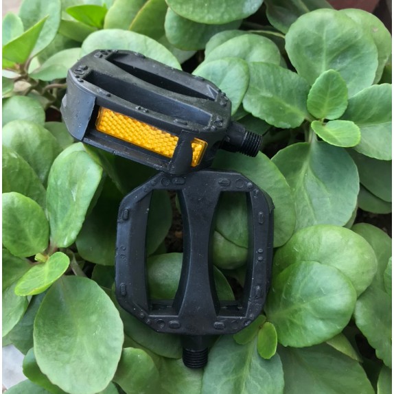 Bàn đạp  xe đạp trẻ em trục 12mm