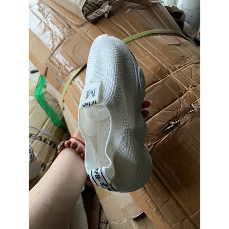 Giày thể thao cổ chun đủ màu | BigBuy360 - bigbuy360.vn