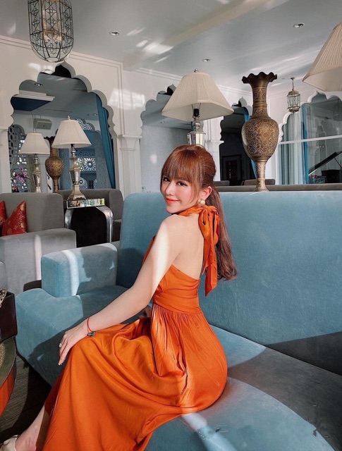 Đầm maxi cột dây chéo