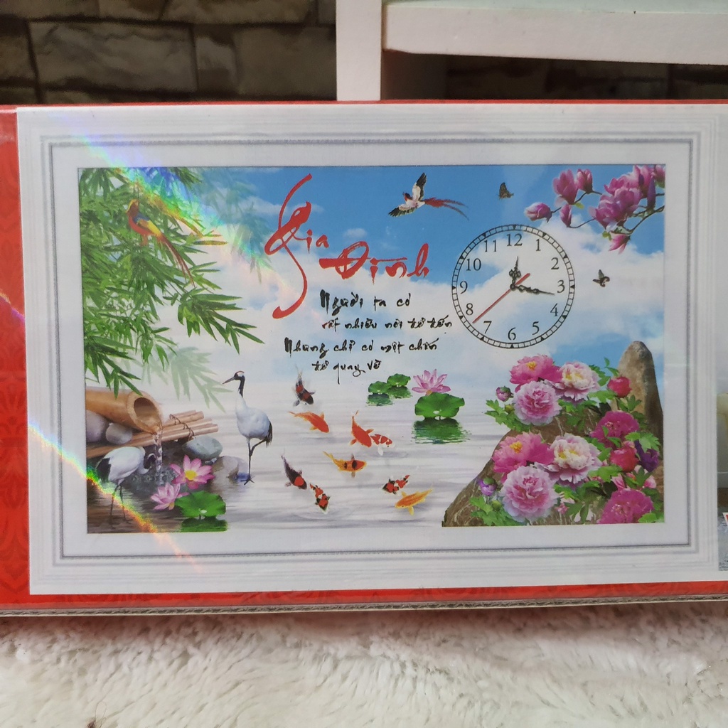 Tranh đính đá gia đình,tranh gắn đá chưa gắn và chưa khung.