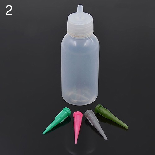 Bình nhựa vẽ màu mực henna
