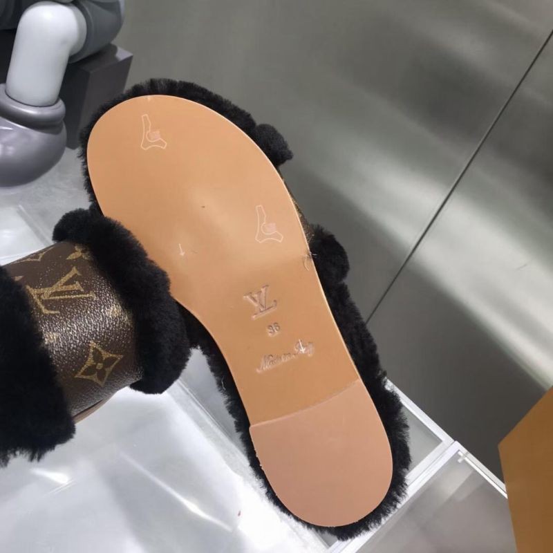 Dép Lông LV