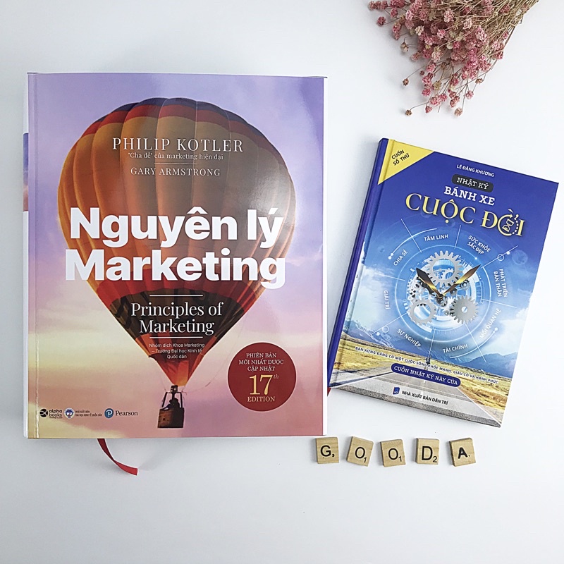 Sách Combo Nguyên Lý Marketing + Nhật Ký Bánh Xe Cuộc Đời