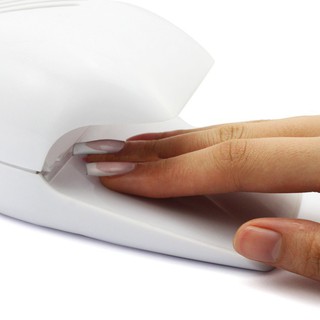 Máy Sấy Khô Móng Bằng Gió Quạt