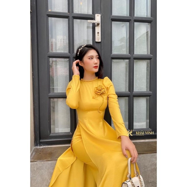 Áo dài lụa tây thi vàng đính hoa _Áo Dài Huyền Thảo