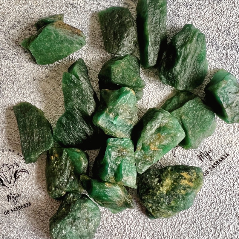 Đá thô Lepidolite Mica crystal màu xanh đậm, là màu rất hiếm, sưu tầm, handmade, reiki, thanh tẩy thiền định