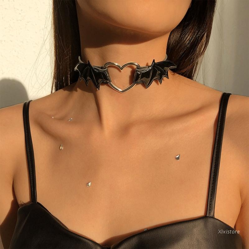 Vòng cổ choker bằng da PU màu đen mặt hình trái tim phong cách punk gothic cho nữ