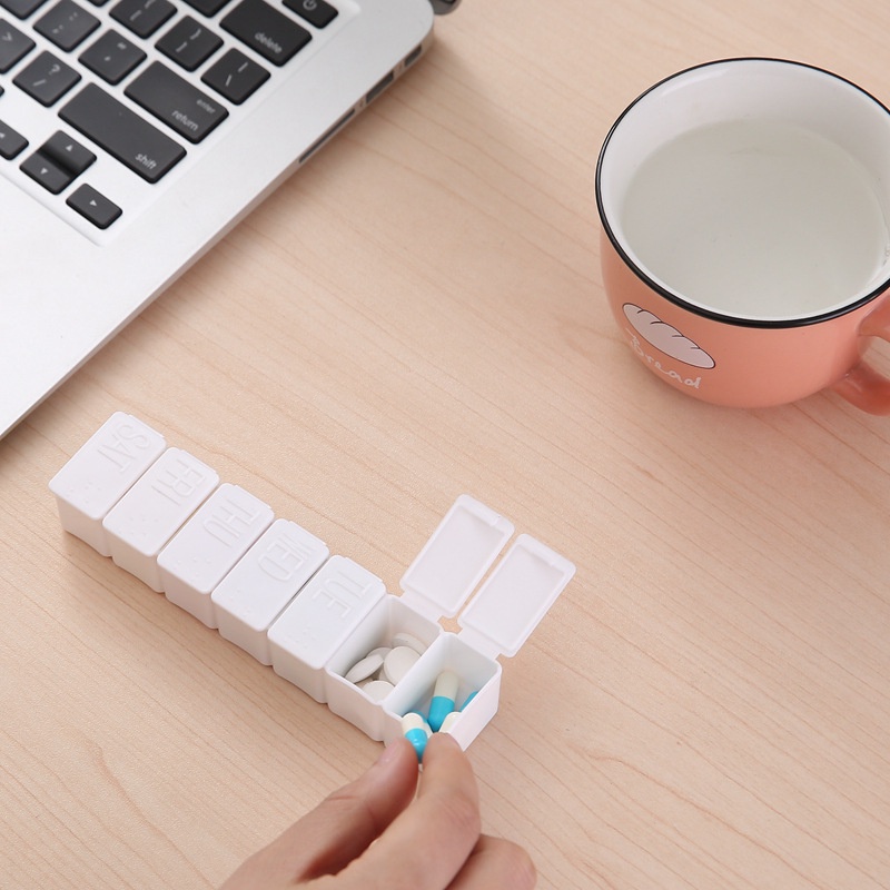 1 Hộp Đựng Thuốc 7 Ngày Mini Tiện Lợi