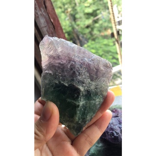 100Gr đá thô Flourite xanh tím phần tầng