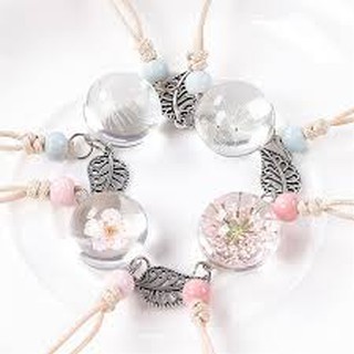 Vòng tay thủy tinh ép hoa tam sinh tam thế lắc tay