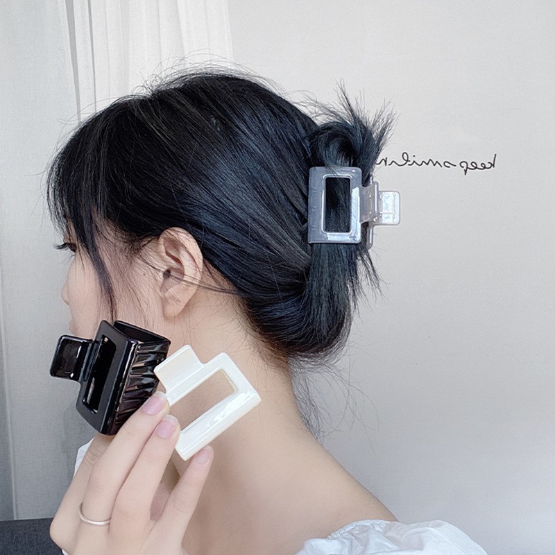 Kẹp Càng Cua Nhựa Hình Chữ Nhật Cỡ Nhỏ Thanh Lịch Cho Nữ