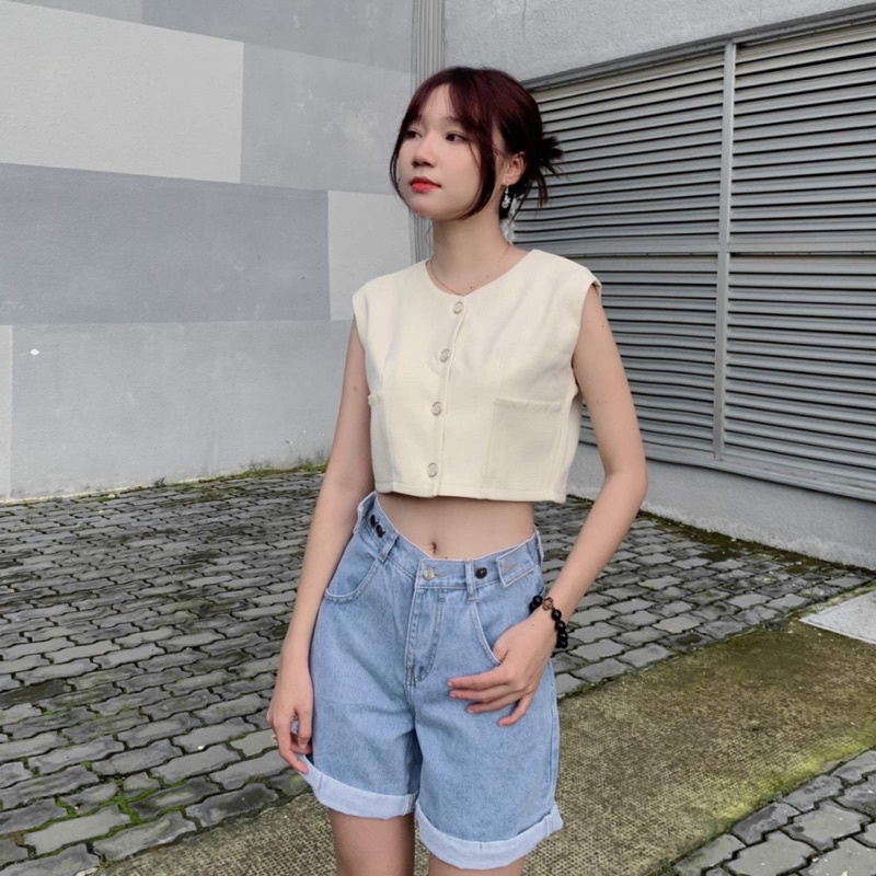 Áo croptop dáng gile nút phối cao cấp