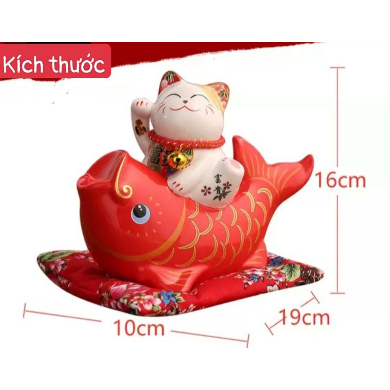 Mèo may mắn cưỡi cá chép