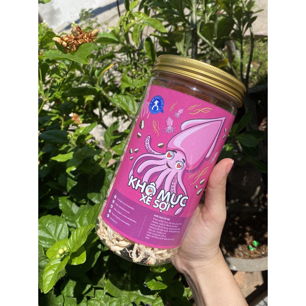 Mực Hấp Nước Dừa Xé Sợi 215g Đệ Nhất Khô, đồ ăn vặt vừa ngon vừa rẻ, Đặc Sản Phan Thiết | BigBuy360 - bigbuy360.vn