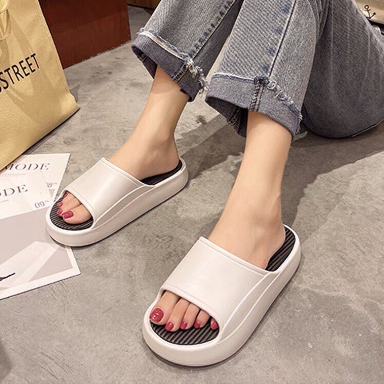 [Giá hủy diệt] Dép bánh mỳ nữ trơn đế cao 4m siêu nhẹ chống nước, chống trơn trượt êm chân siêu hot