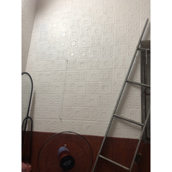 xốp dán tường 3D Hoa Văn Tim kích thước 70x70cm | BigBuy360 - bigbuy360.vn