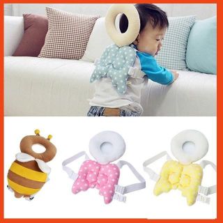 Gối thiên thần đỡ cổ và lưng cho bé