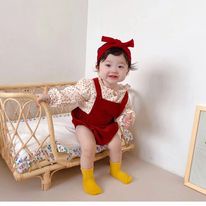 Quần yếm cho bé gái kèm áo yếm dài tay chất liệu nhung mịn màu đỏ vàng cho bé 4-13kg
