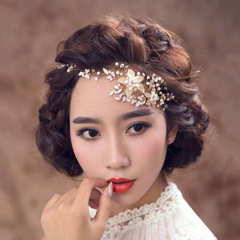 Băng đô hoa đính pha lê sang trọng cho cô dâu