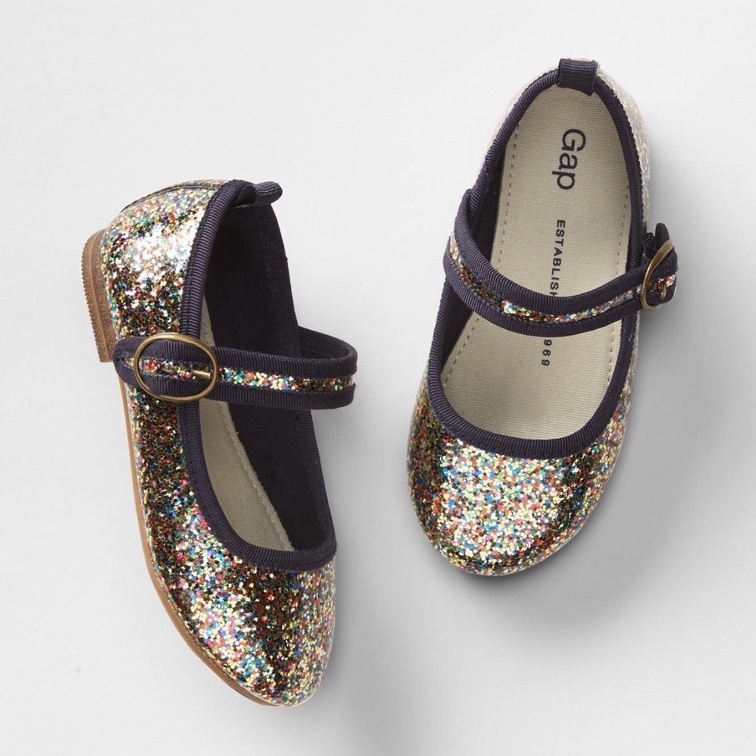 Giày GAP bé gái dư xịn