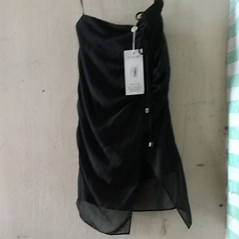 chân váy đen dây E.l.i.S.e giá niêm yết 948k sale sốc