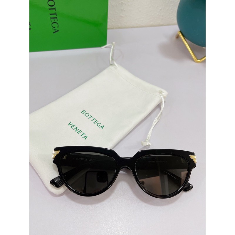 Kính thời trang nữ gọng nhựa mắt nhỏ mắt chống loá bottega veneta