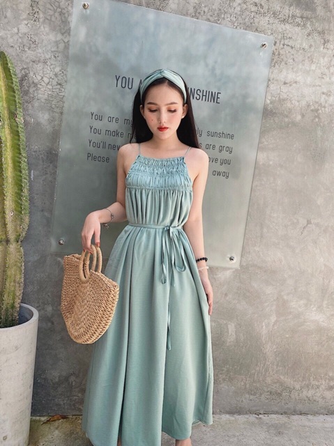 ĐẦM ĐŨI SUÔNG - VÁY MAXI đũi cổ yếm thắt eo chun ngực | BigBuy360 - bigbuy360.vn