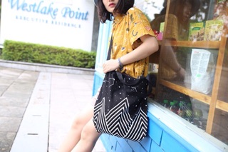 Túi tote canvas vũ trụ