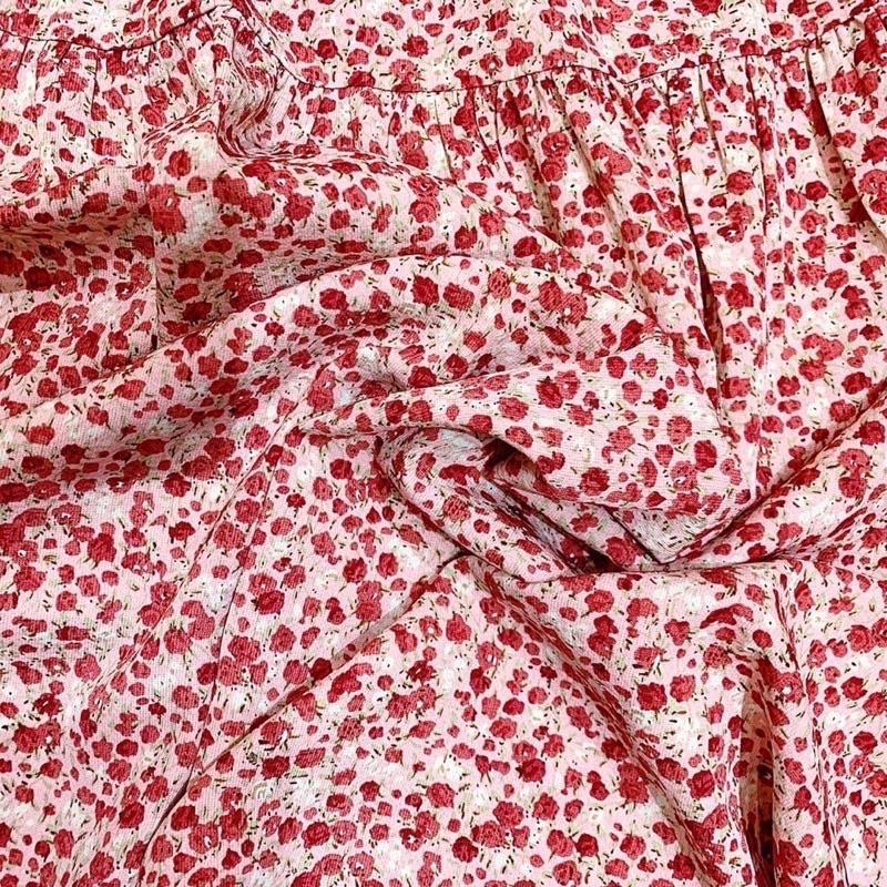 Váy hoa hồng 3 tầng