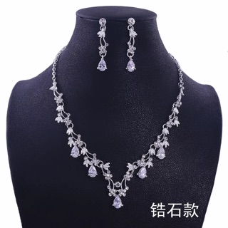 Bộ trang sức hạt sáng lấp lánh