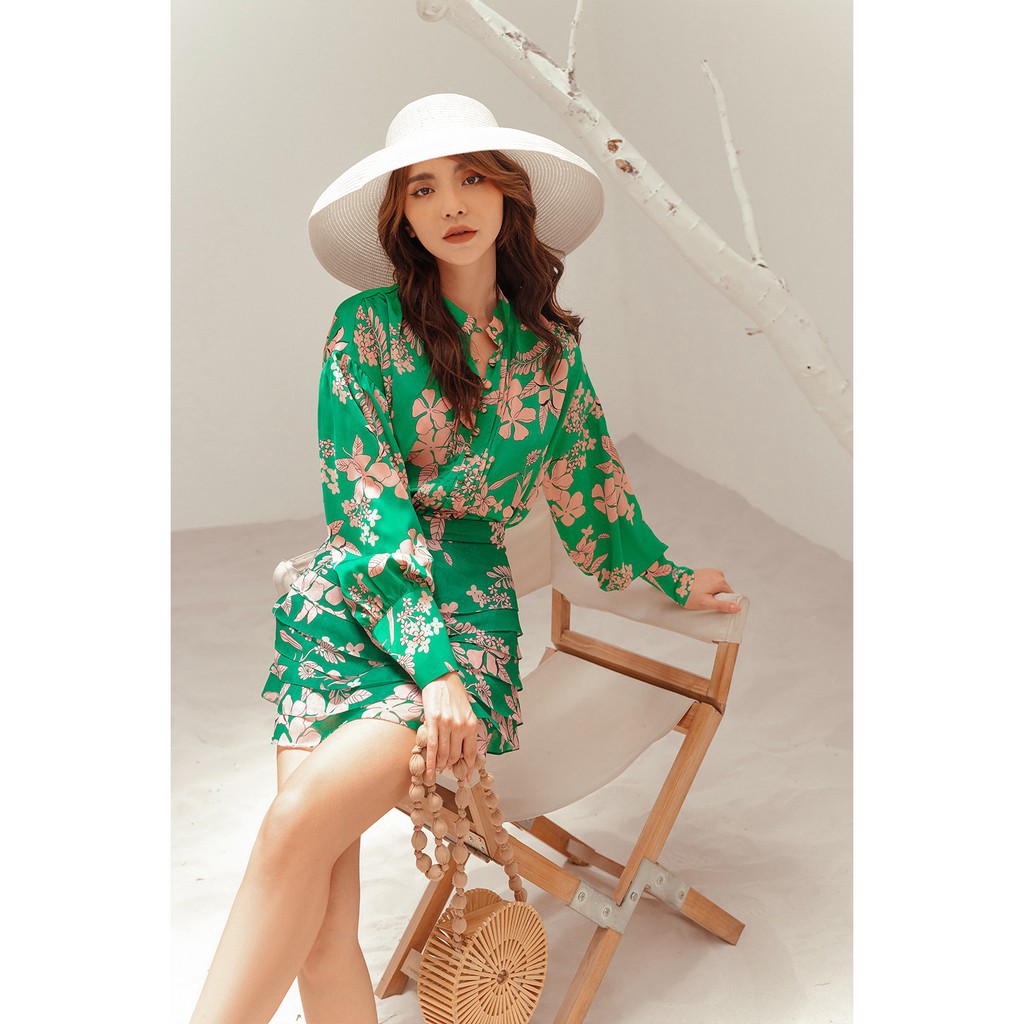 [Mã WABRLOW5 giảm 15% đơn 300K] Chân váy lụa ngắn họa tiết JAC0010 92WEAR | BigBuy360 - bigbuy360.vn