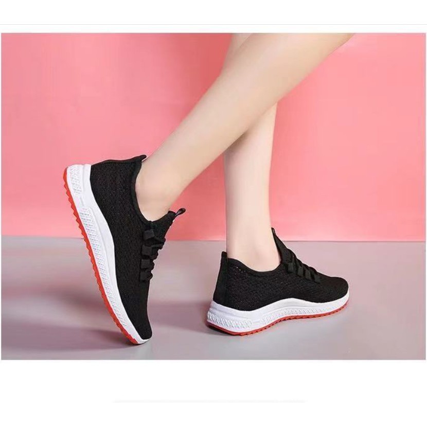 Giày Thể Thao Nữ Đế Đỏ Đi Êm Chân Cao Cấp DD82
