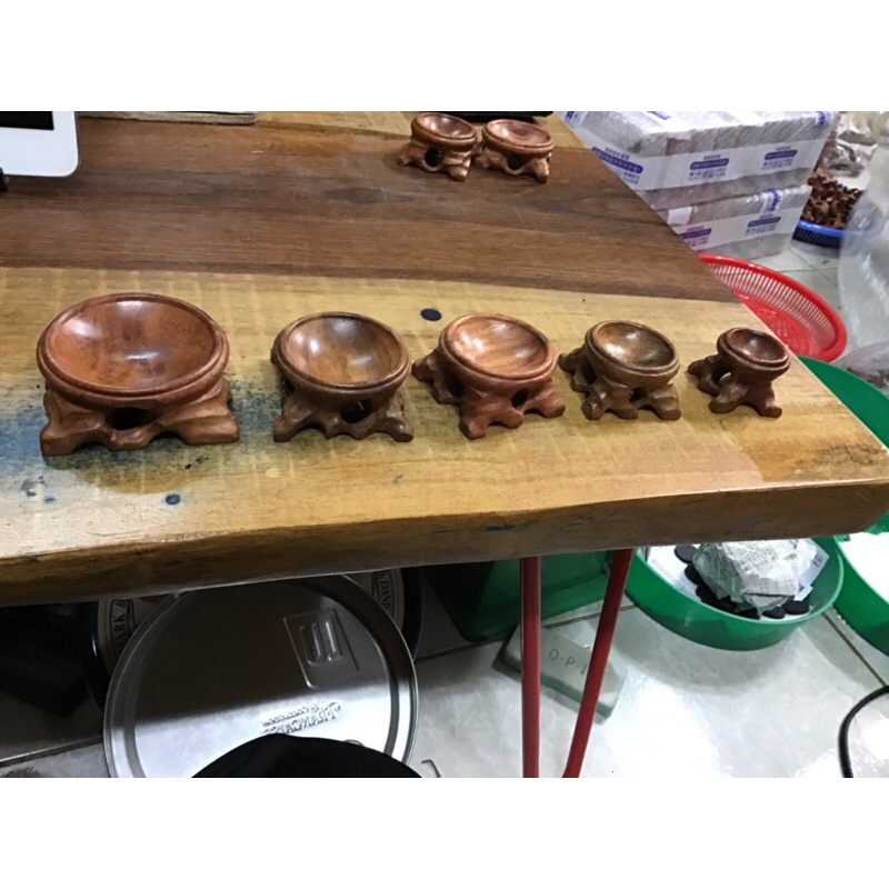 Đôn Tầu gỗ mini Gụ khoét móc tay chân đế-mặt lõm cầu.
