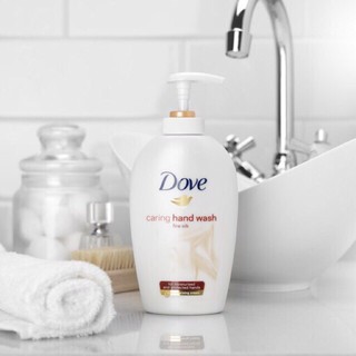Nước rửa tay mềm mịn như lụa Dove Caring Hand Wash Fine Silk 250ml