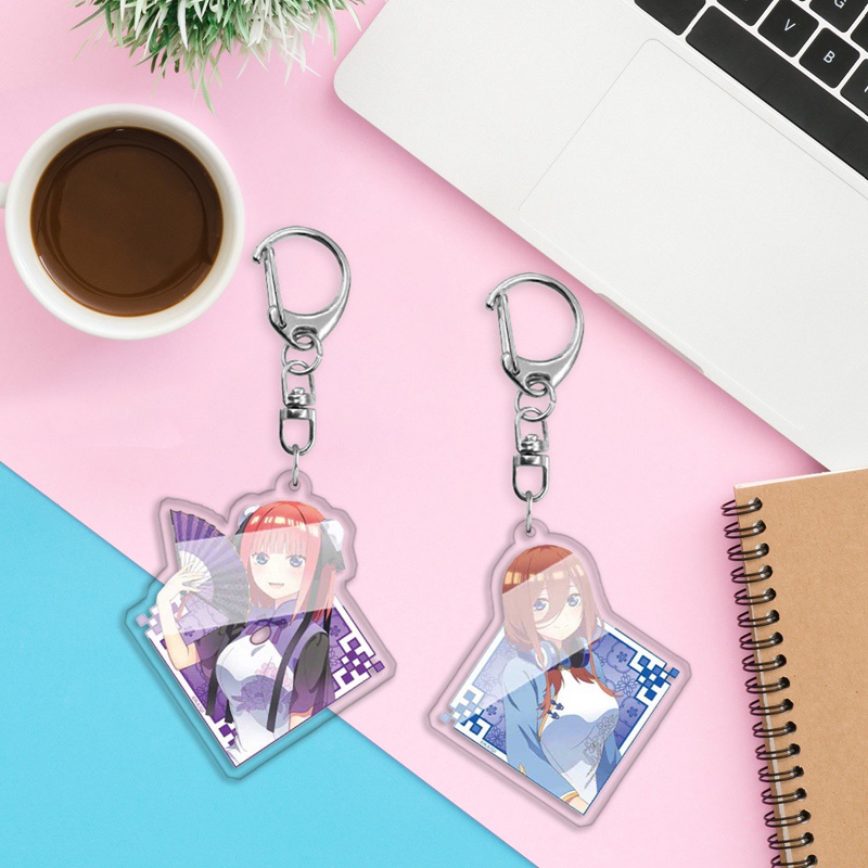 Móc khóa nhựa acrylic hình nhân vật ichika nino miku yotsuba itsuki đáng yêu đẹp mắt