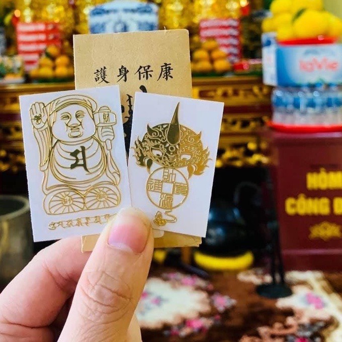 Miếng Dán điện thoại Tài lộc - May Mắn - Bình An (Dán Điện Thoại, Đồ Dùng ...)