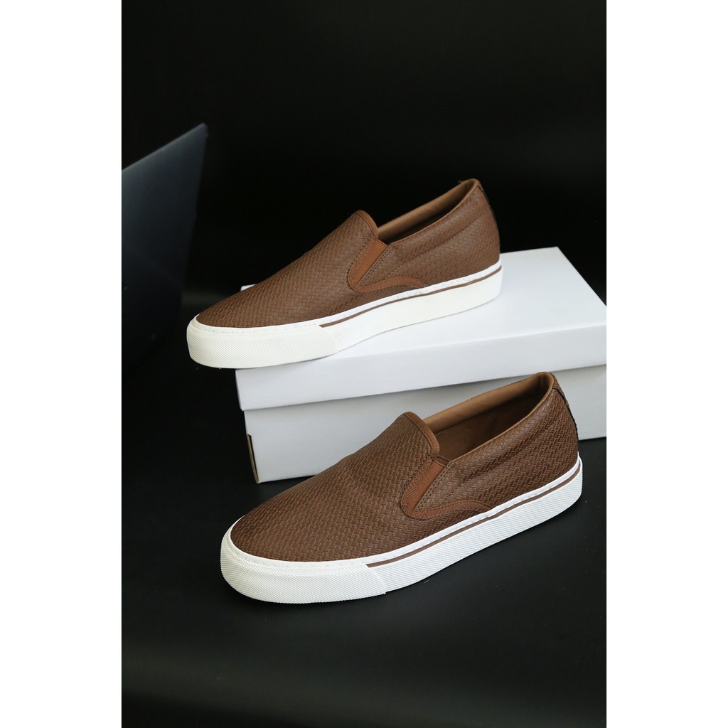 Giày lười màu nâu zra