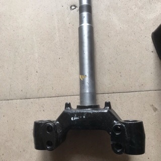Chảng ba xe Exciter 135 đời 5 số 2011-2012) Zin hãng