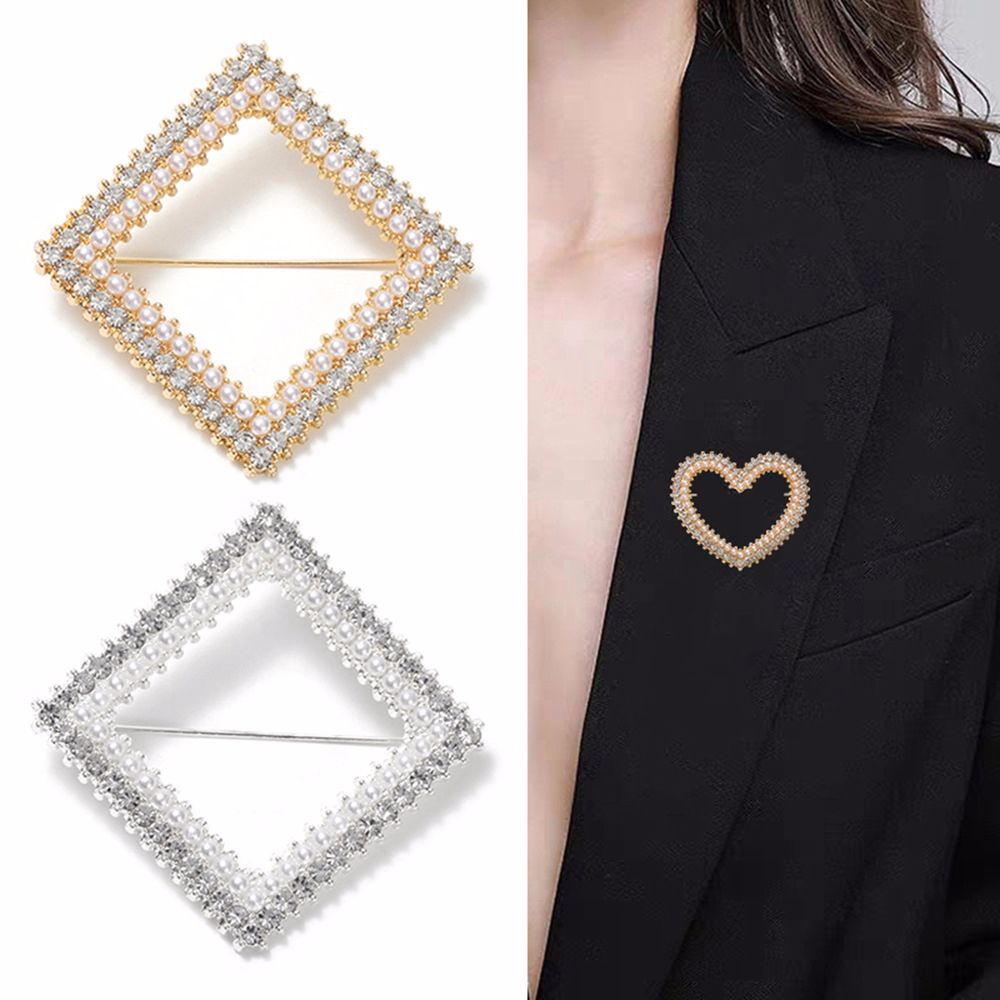 Ghim Cài Áo Hình Tròn / Trái Tim / Bướm Đính Ngọc Trai Phong Cách Hàn Quốc Thanh Lịch Cho Nữ