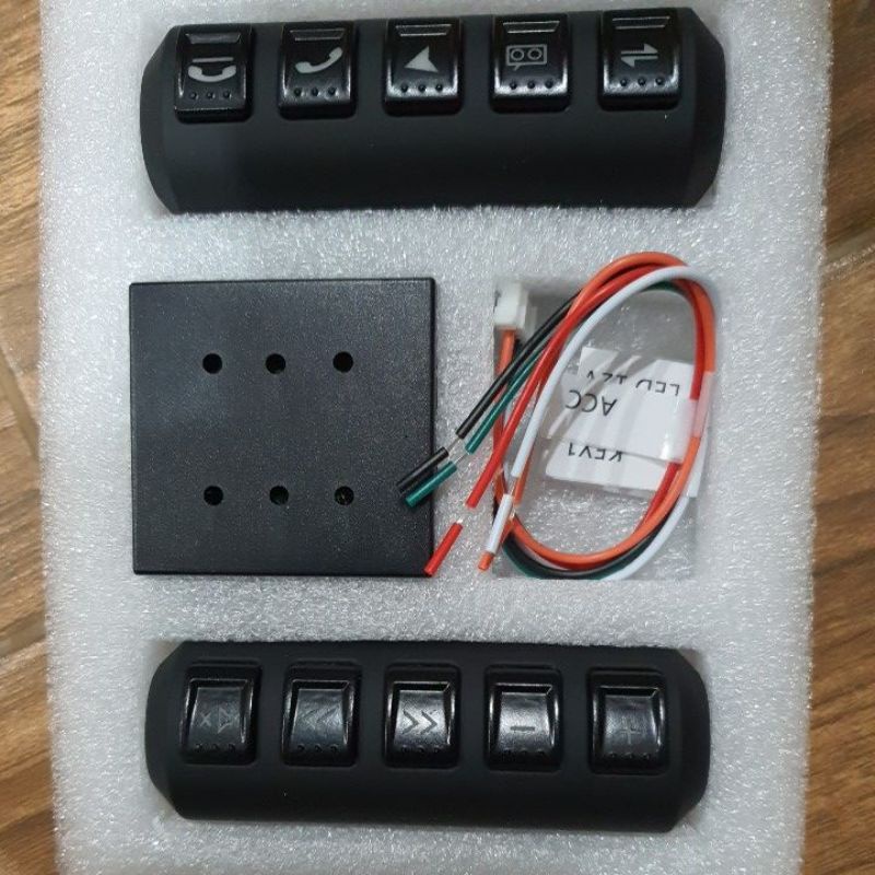 ĐIỀU KHIỂN VÔ LĂNG ĐIỀU KHIỂN NHẠC CHO XE MÀN HÌNH ANDROID