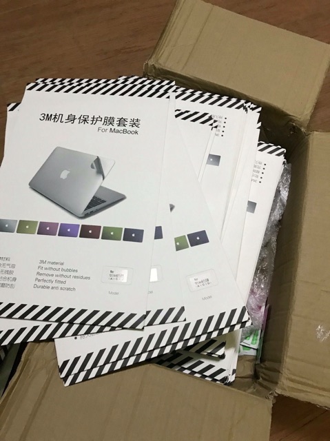 Dán 3M full body Macbook 3in1 gồm nắp, đáy và kê tay màu bạc | BigBuy360 - bigbuy360.vn