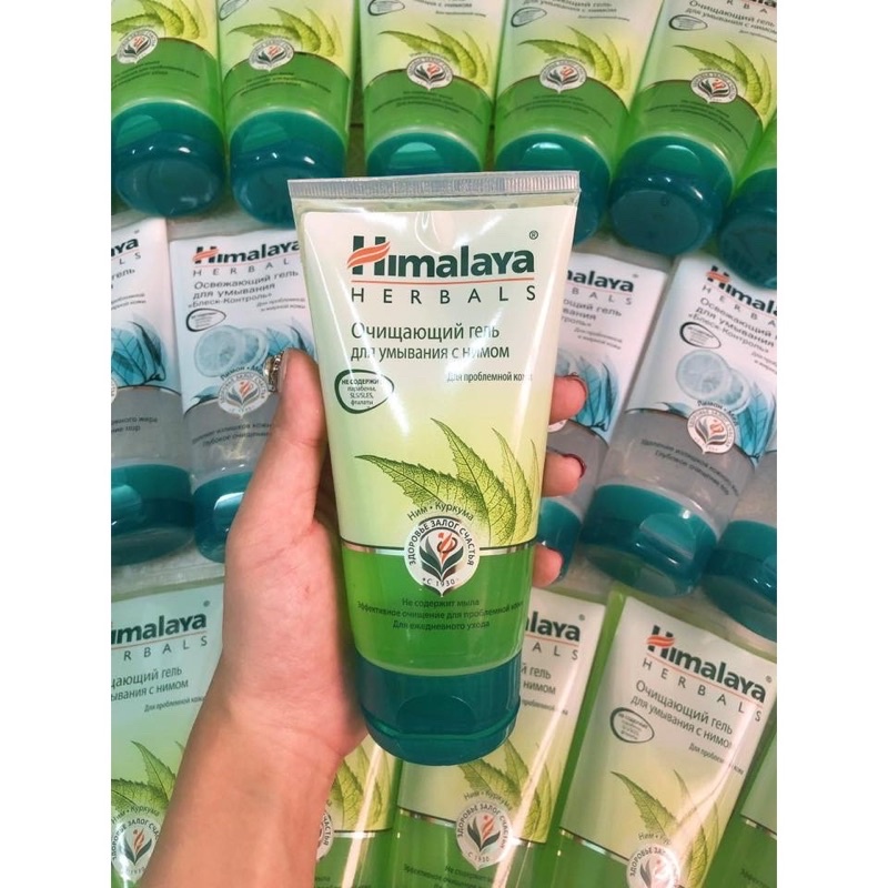 Gel rửa mặt Himalaya với lá Neem Ấn Độ 150ml [ Bản Nga ]