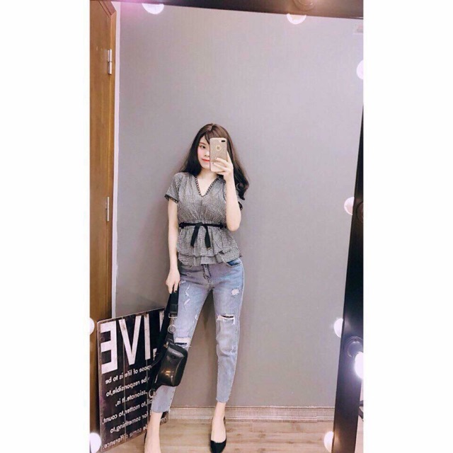 Áo ca ro viền den