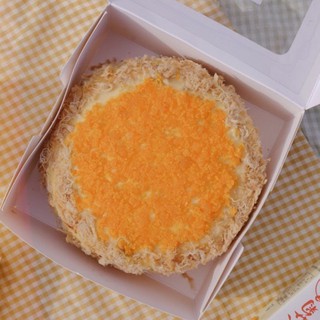 BÁNH BÔNG LAN TRỨNG MUỐI SỐT PHÔ MAI