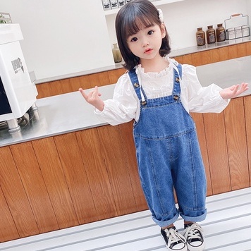 Yếm Jean Bé Gái - Quần Yếm Bò Ống Rộng Phối Áo Sơ Mi Cổ Bèo Xinh Xắn DOBO052