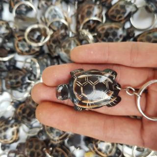 Móc khóa sừng chạm khắc hình con Rùa
